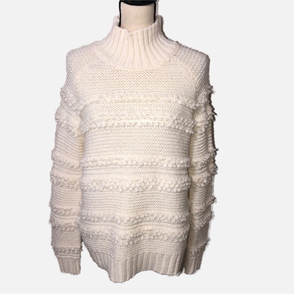 M Magaschoni Womens Size Small Sweater Knobby High Neck Long Sleeve Cream Cozy